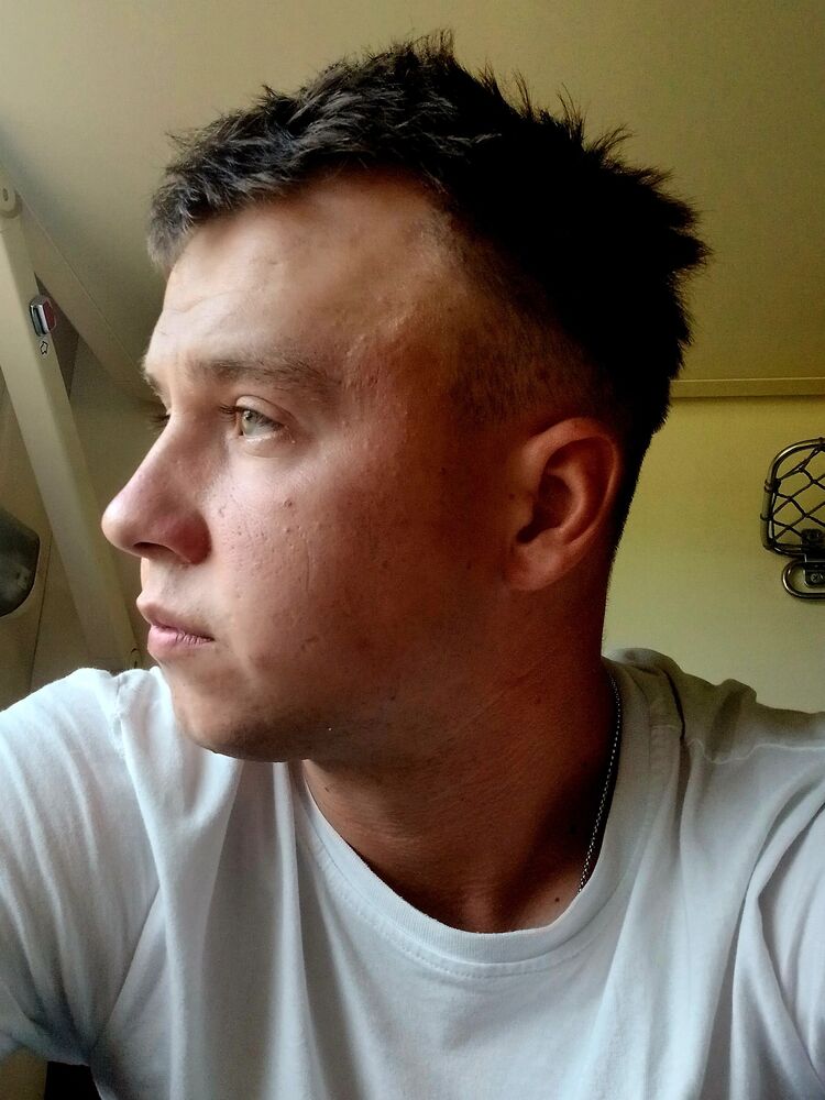  53485614  KIRILL, 23 ,    