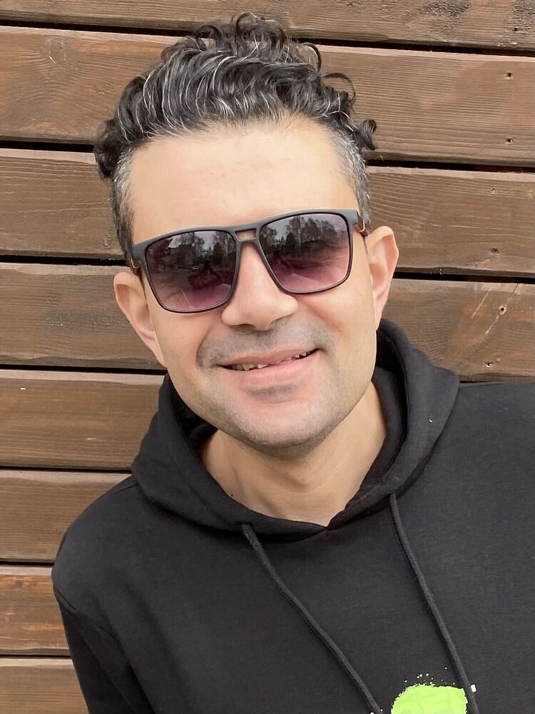  ,   Mohamed, 42 ,   ,   