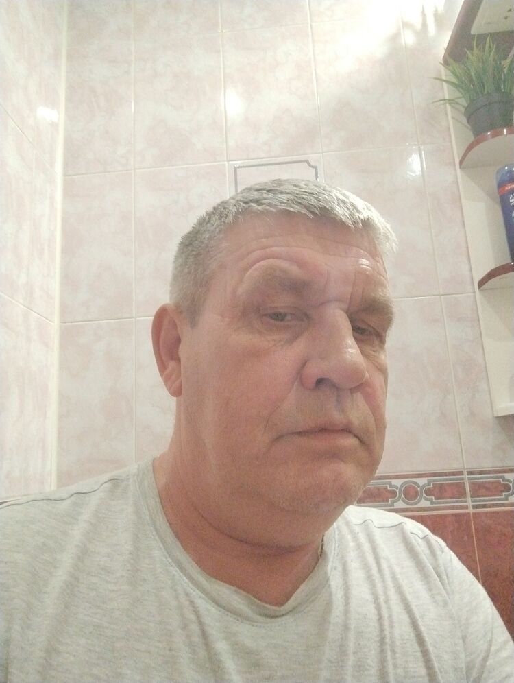 43979594  , 57 ,    