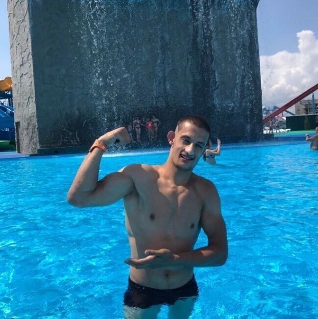  ,   , 28 ,   ,   