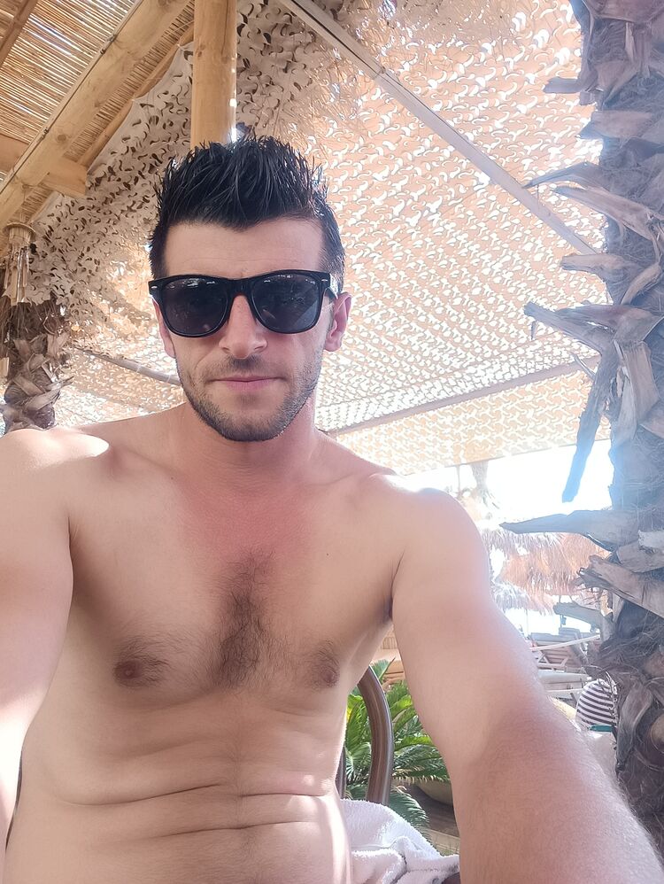  Esenyurt,   Tarkan, 33 ,   ,   , c , 