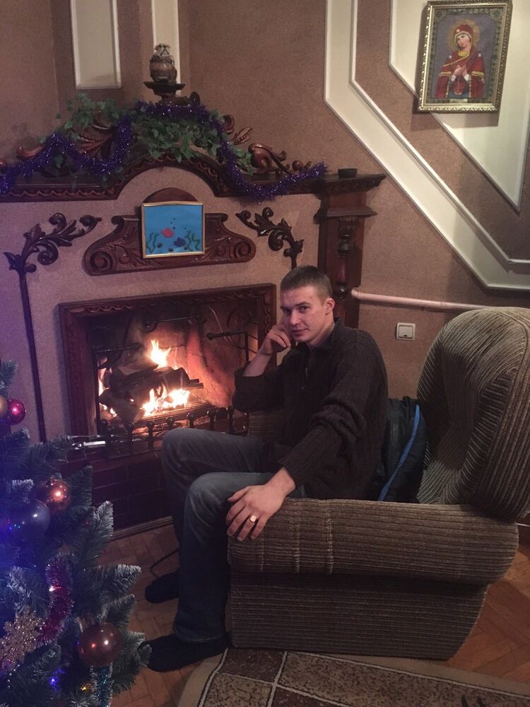 ���� 11177354 ������� �����, 32 ����, ���� ���������� � ������������