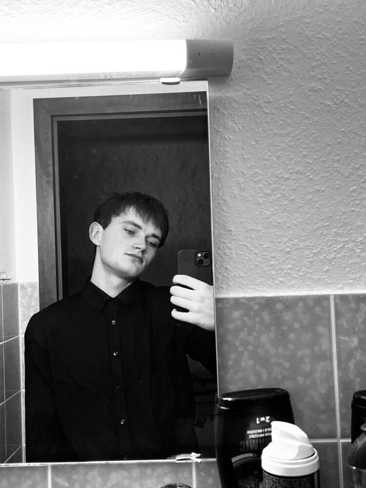  50081554  , 19 ,    Trier