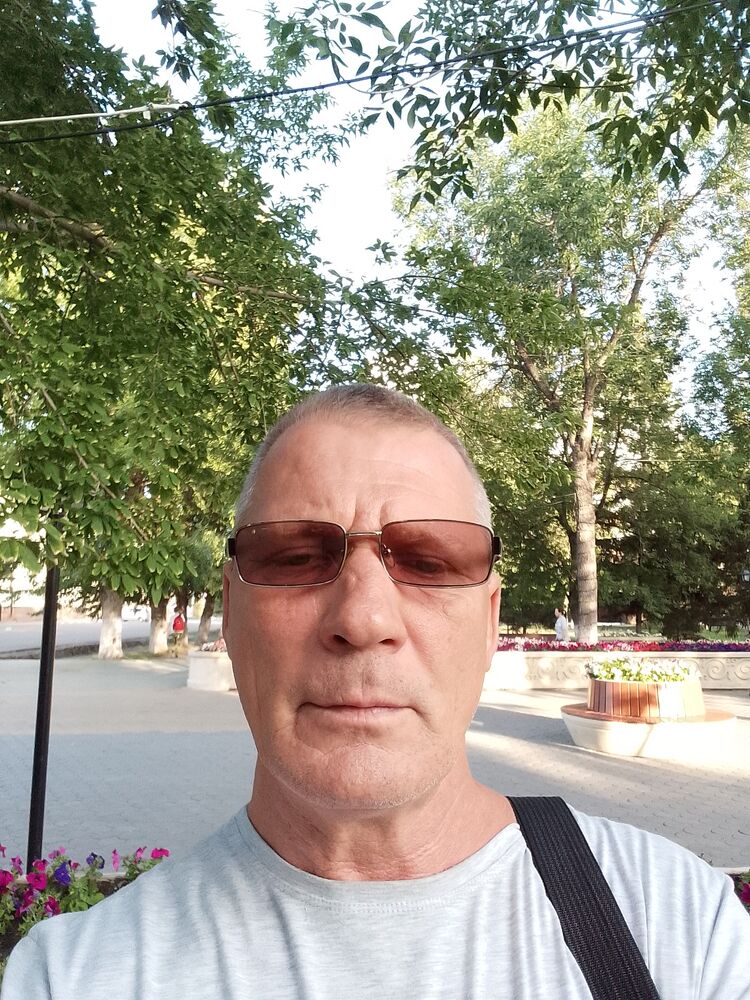  36604744  , 55 ,    