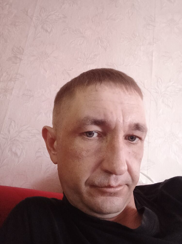 42014714  , 37 ,    