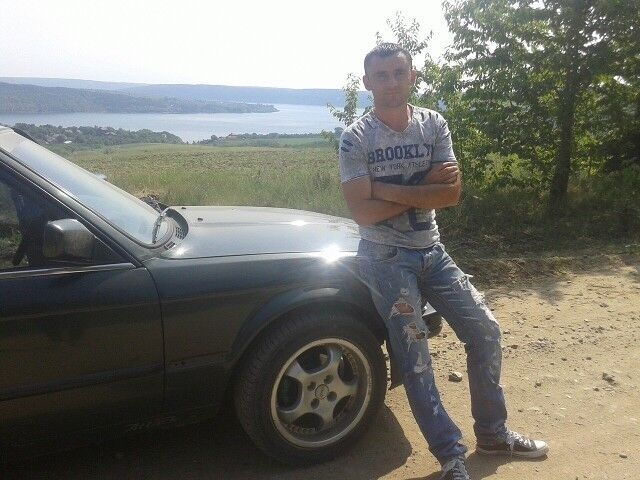  10740374  , 40 ,    