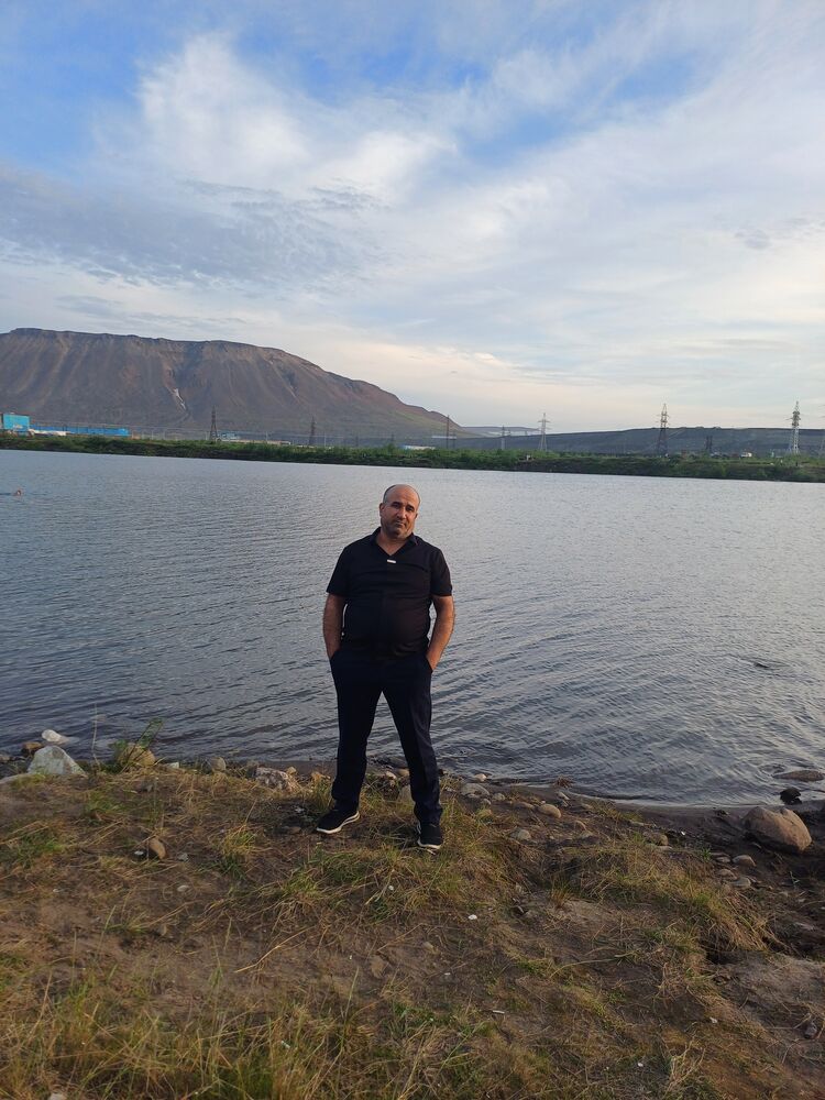  54538324  Yaxa, 45 ,    