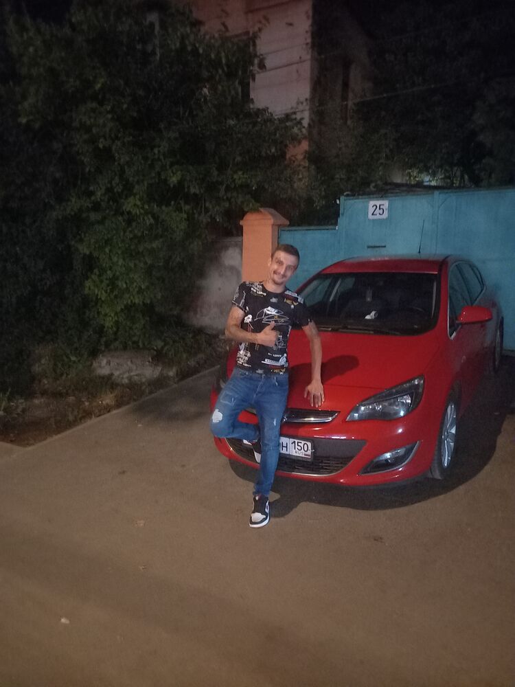  28461364  Aleksandr, 32 ,    