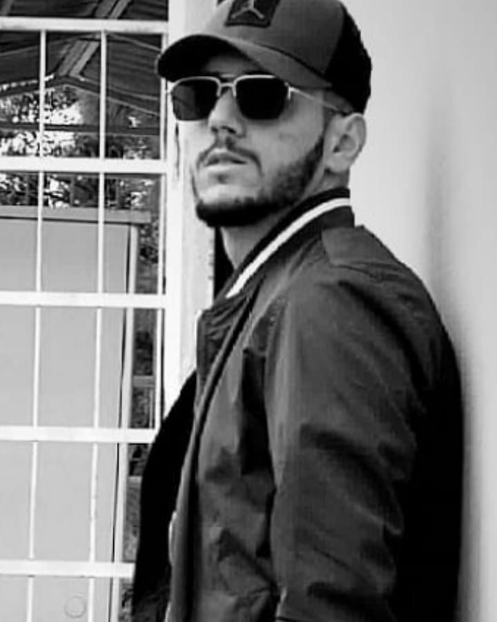  53312104  Djamal, 28 ,    