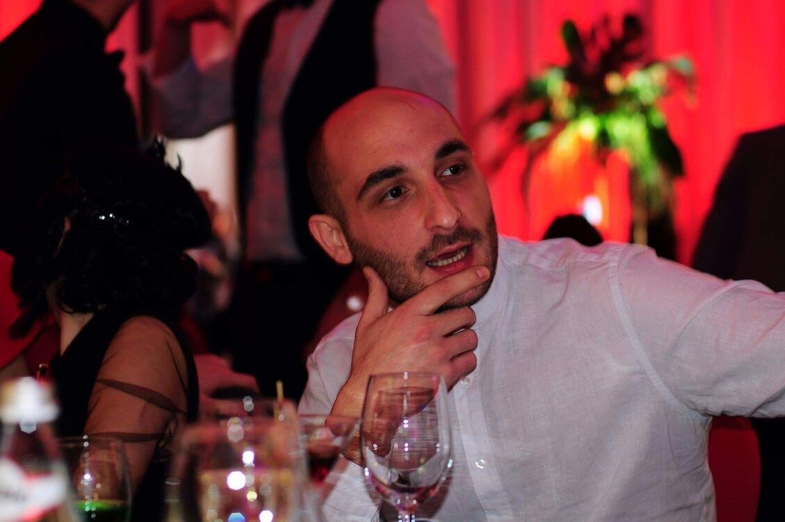 ���������� �������, ���� ������� Vache, 33 ����, ������������ ��� ������, ����� � ���������, c�������� ���������