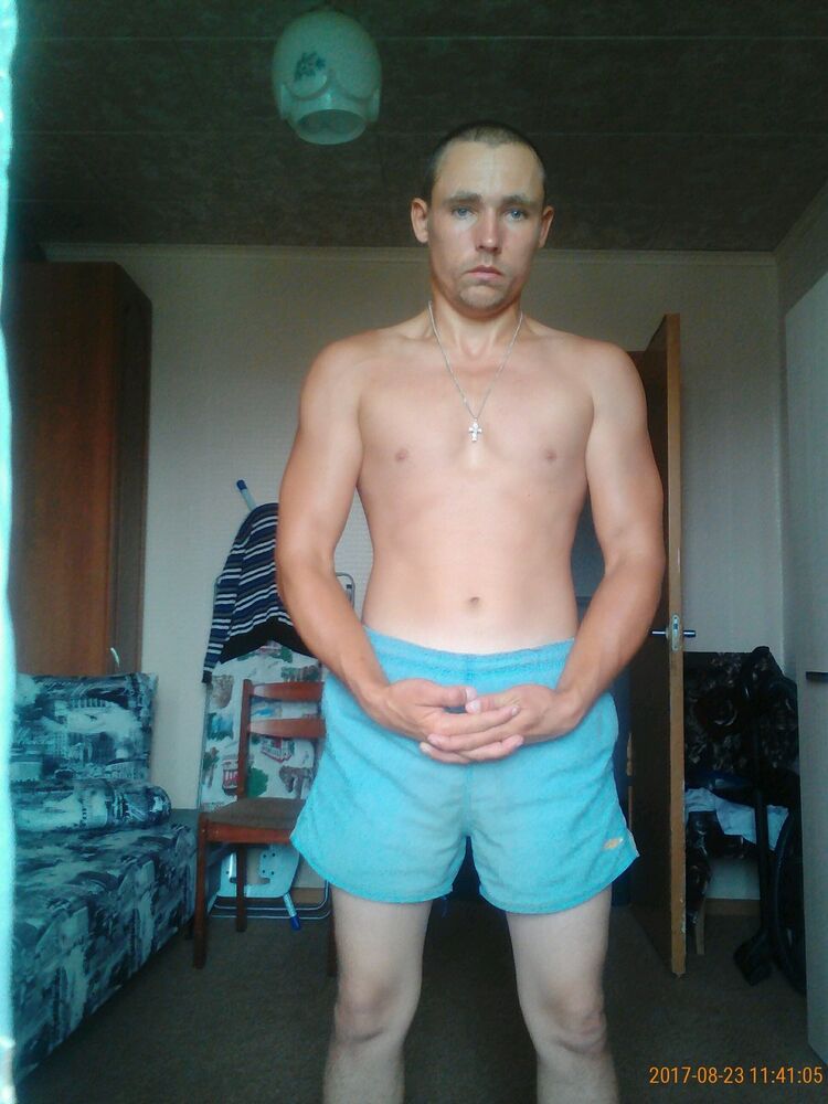  11225004  Sergey, 36 ,    