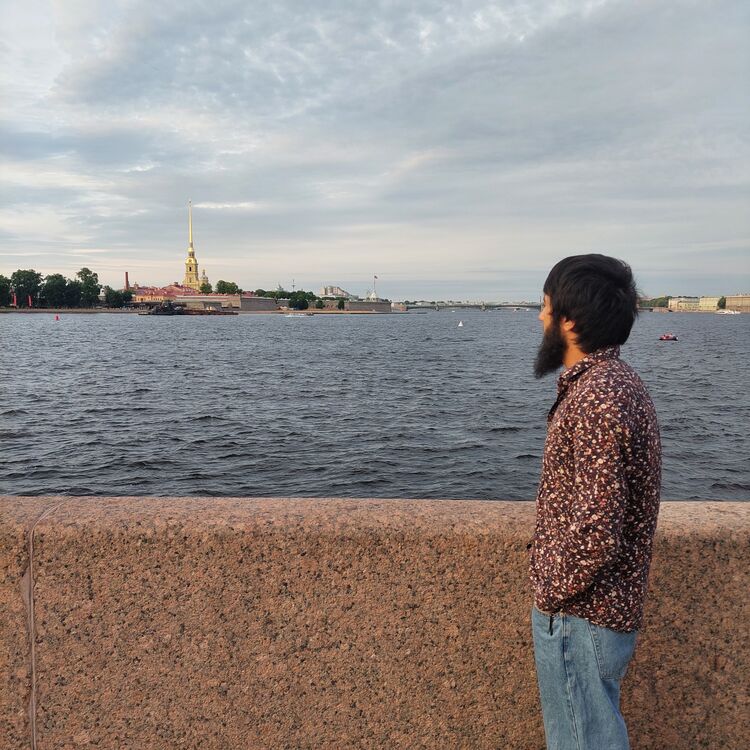  27042744  , 28 ,    -