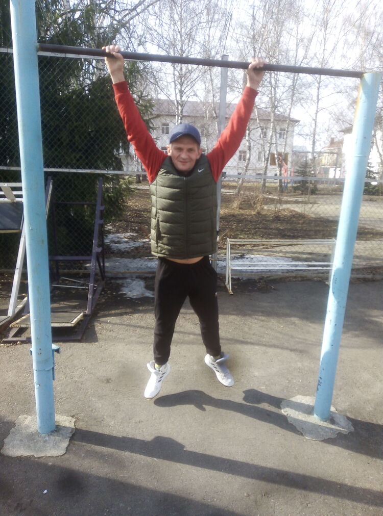  42499614  , 40 ,    
