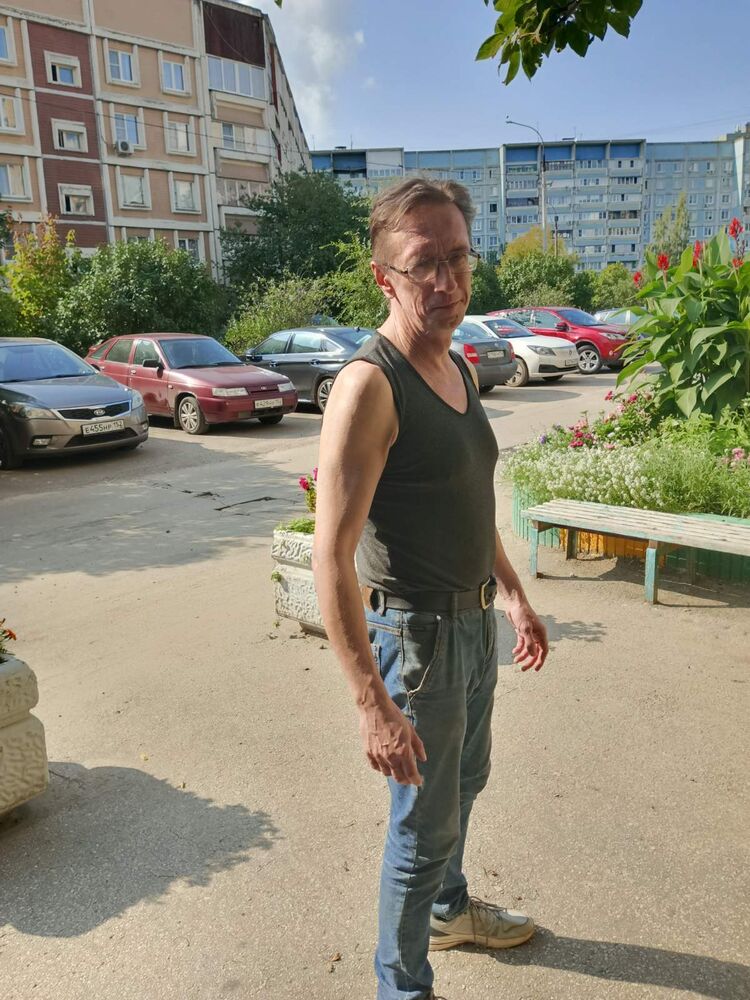  45806894  , 52 ,     