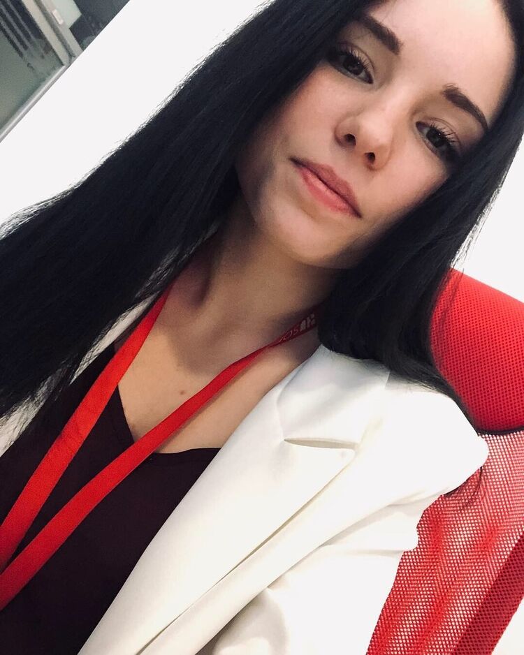  19006684  , 26 ,    -