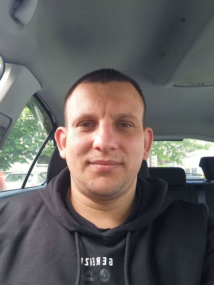  ,   Yevhen, 41 ,   ,   