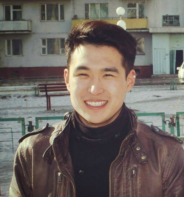 ���� 12718584 ������� Chin, 31 ���, ���� ���������� � �������