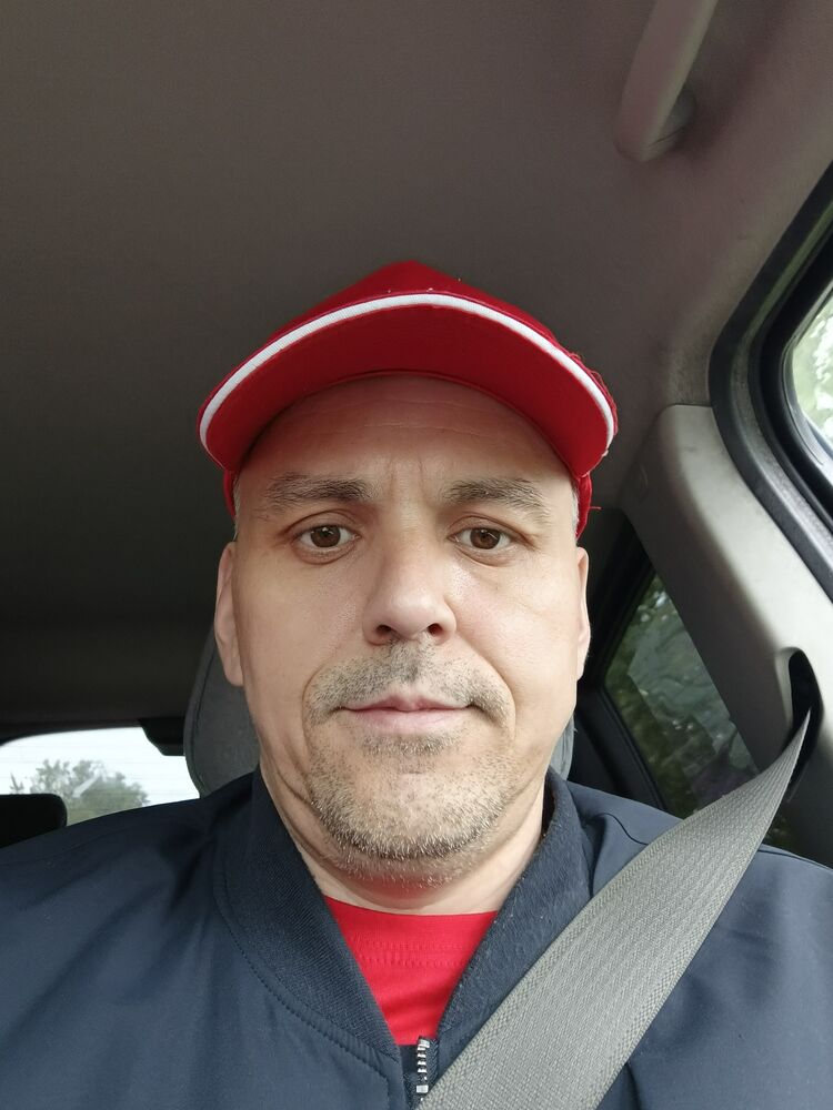  52707694  , 42 ,    