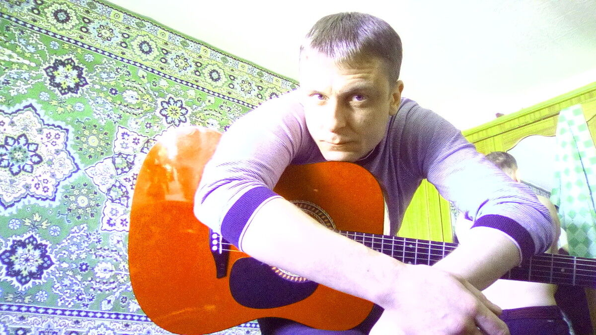  ,   Aeksandr, 39 ,   