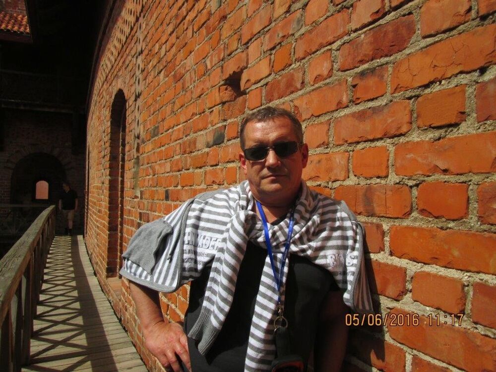  ,   Andrej, 58 ,  