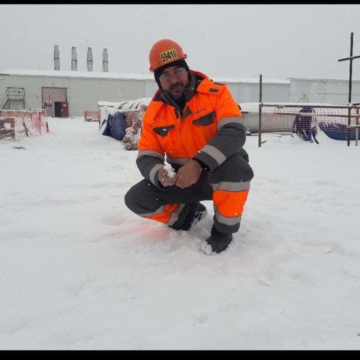  31820104  Ramiz, 41 ,    