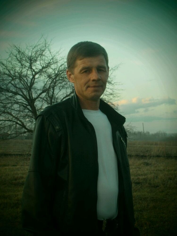  ,   Ivan, 48 ,     , c 
