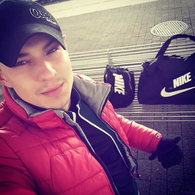 ���� 38520094 ������� ��������, 32 ����, ���� ���������� � �����