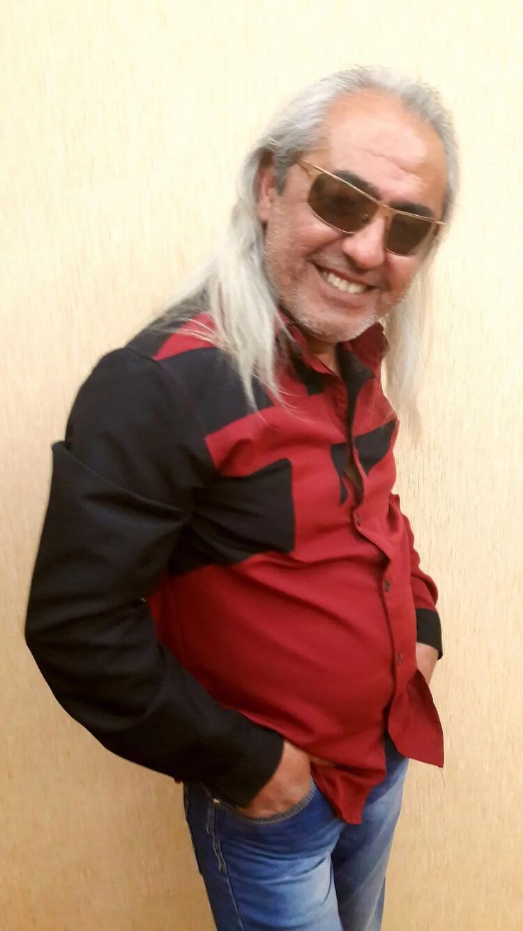  39809104  Alisher, 58 ,    