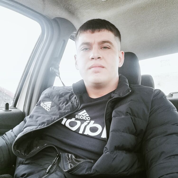  ,   Andrey, 32 ,   ,   