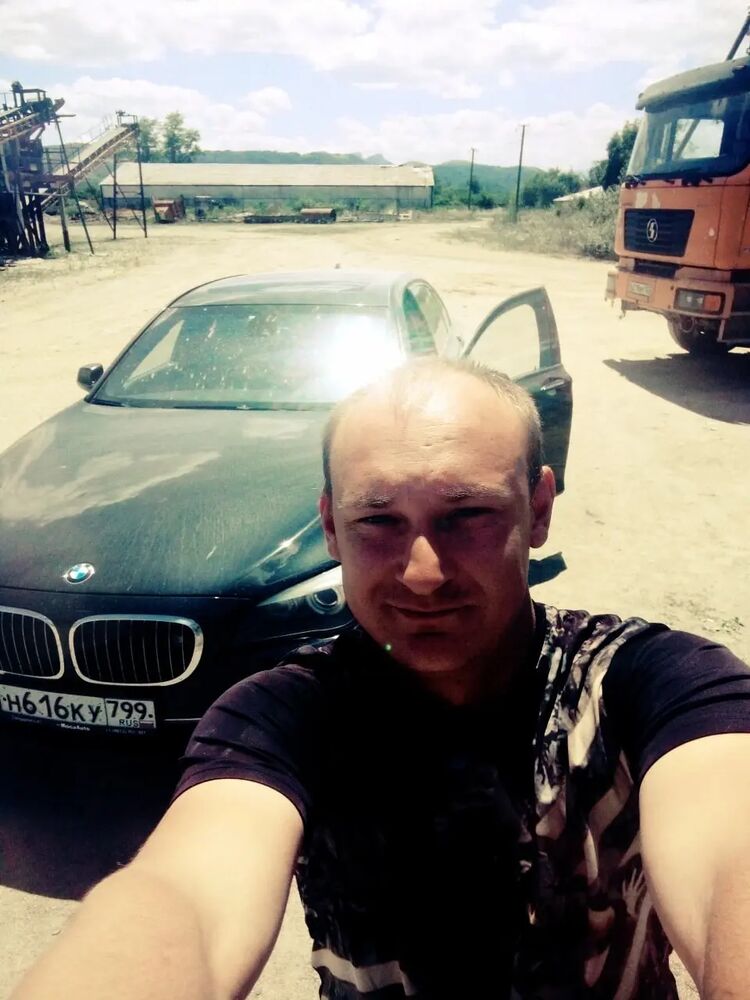  45334354  Igor, 32 ,    