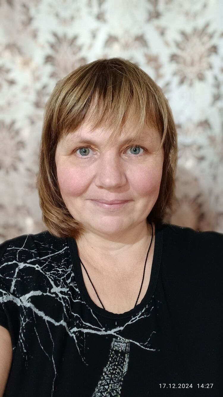  48298494  Tatiana, 49 ,    