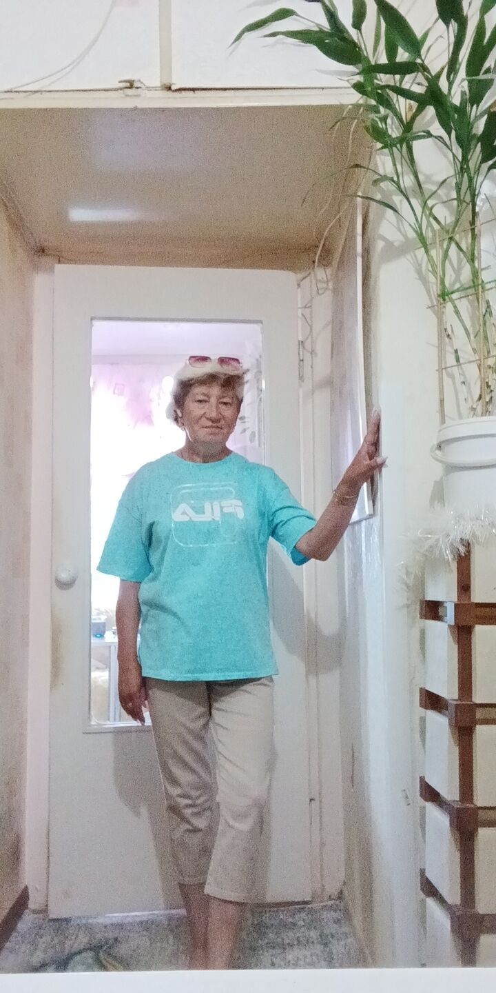  ,   Karamelka, 59 ,     , c , 
