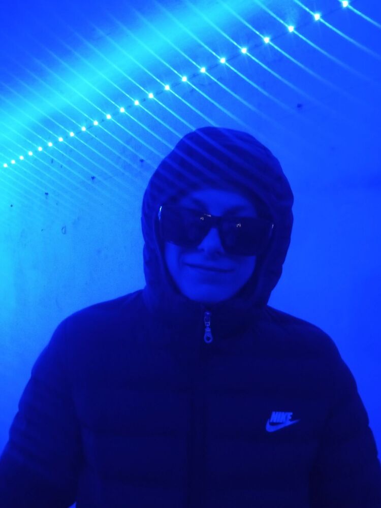  ,   Vadim, 21 ,   ,   