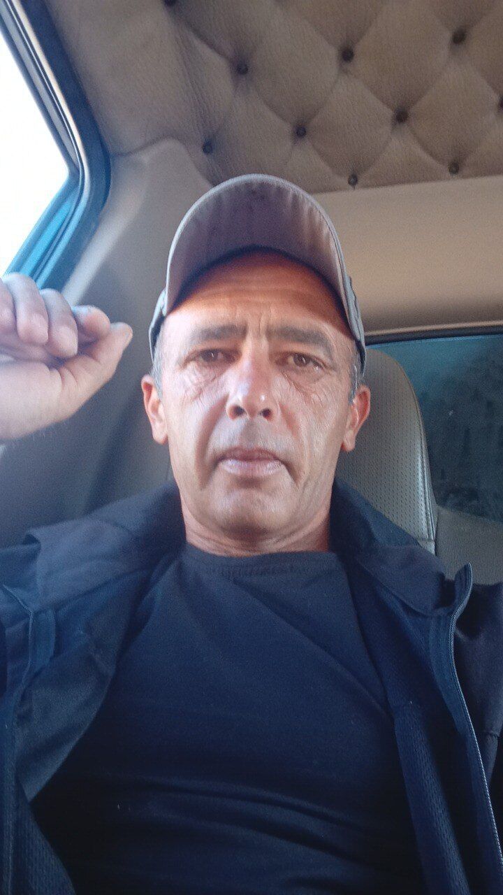  53362754  Vigen, 44 ,    