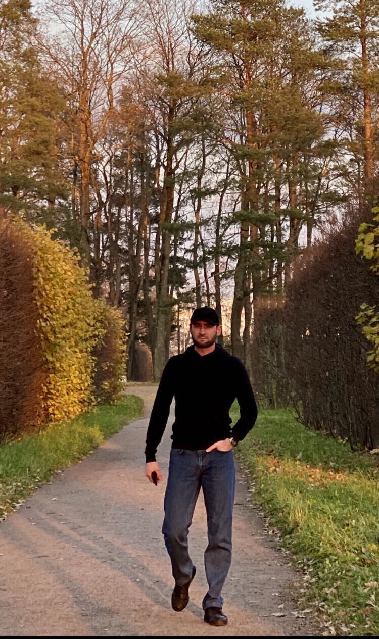  27518924  , 33 ,    -