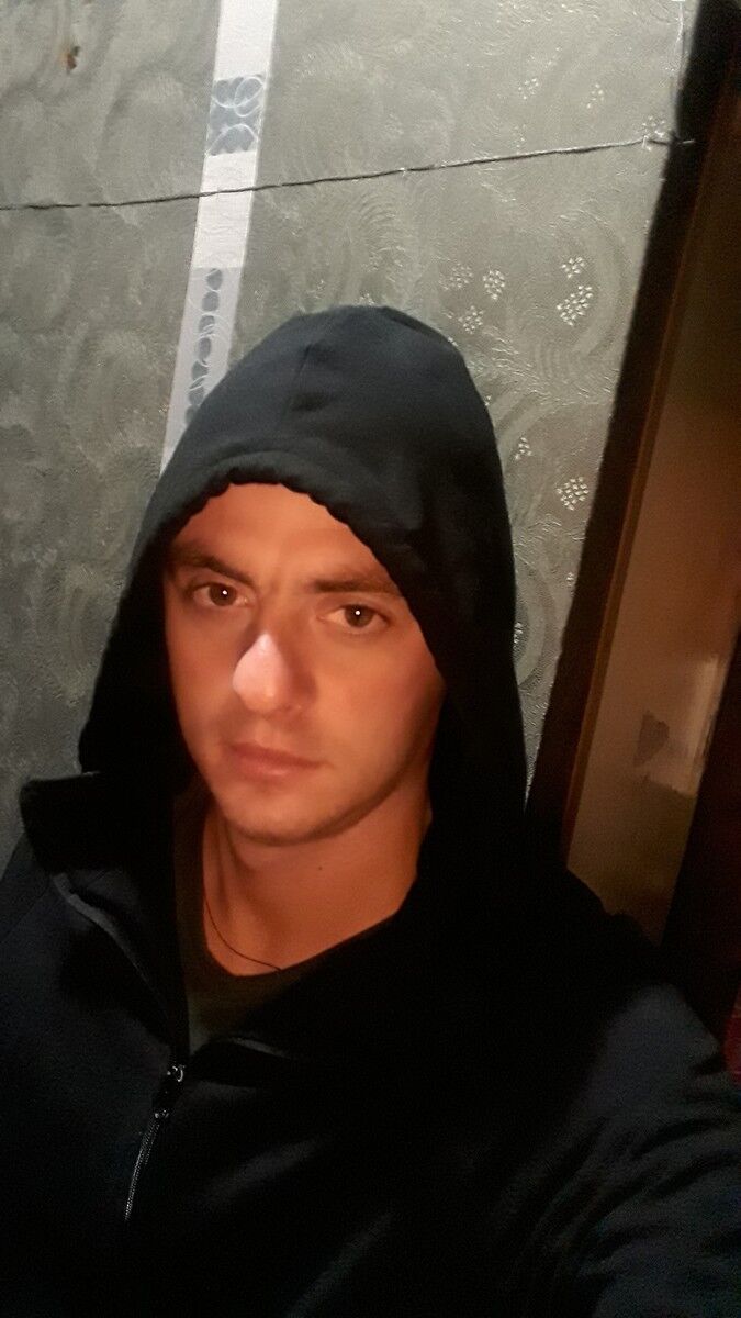 ���� 18681174 ������� Gio, 32 ����, ���� ���������� � �������