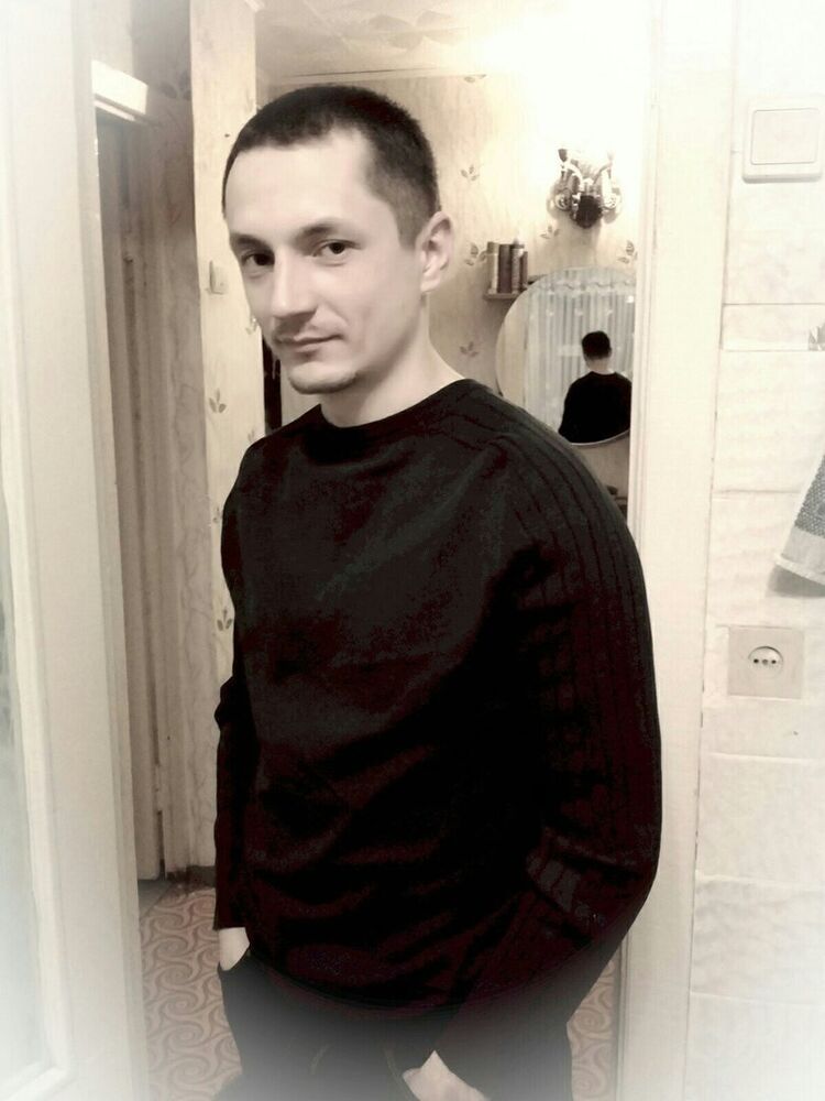  ,   Ivan, 38 ,  