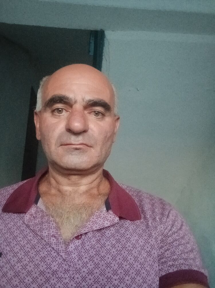 45424924  , 51 ,    