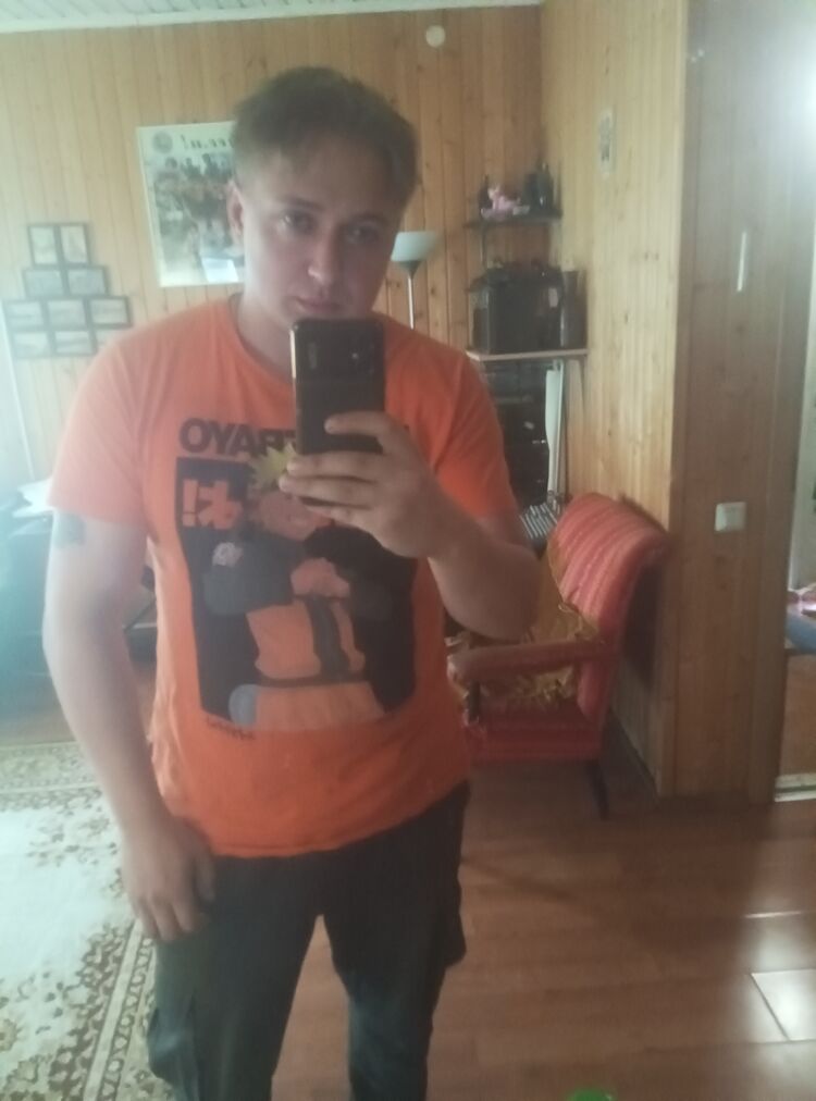  37332084  , 27 ,    