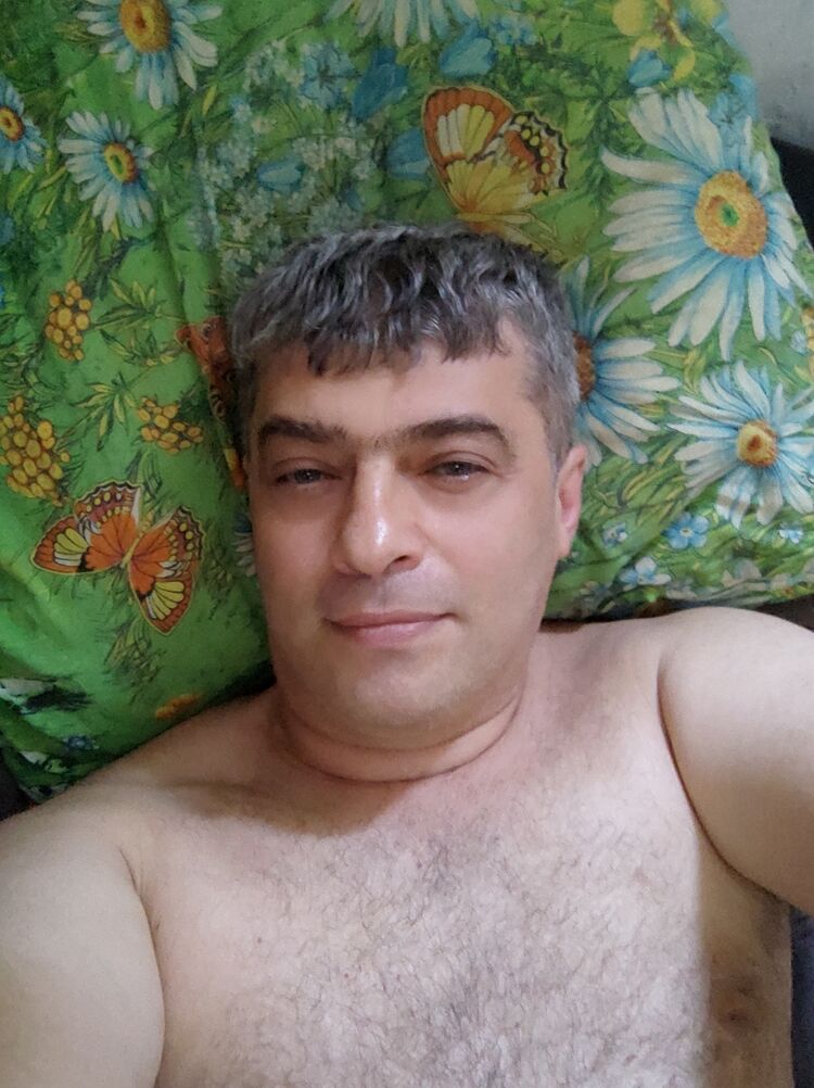  40167454  , 52 ,    