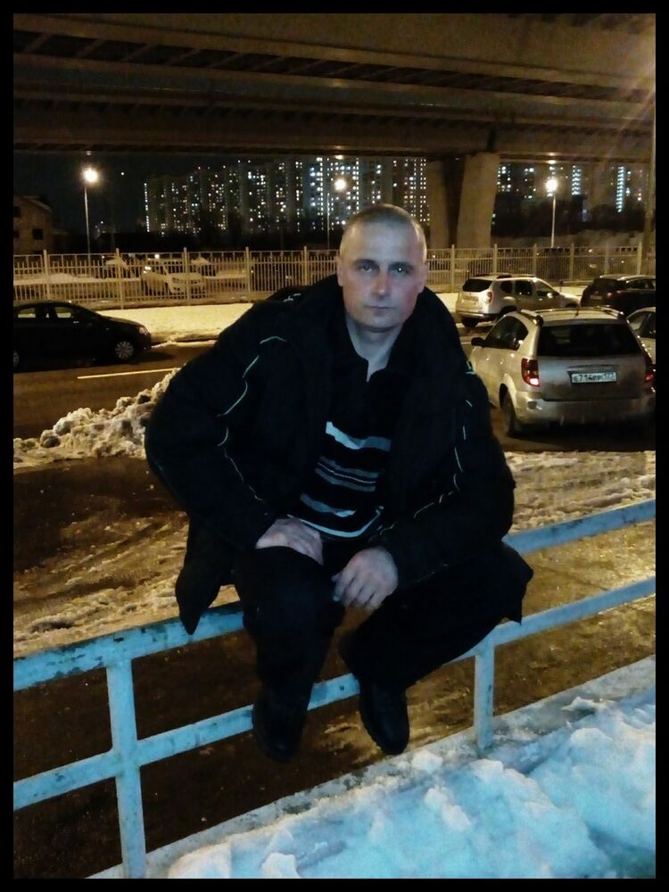  ,   Victor, 52 ,   