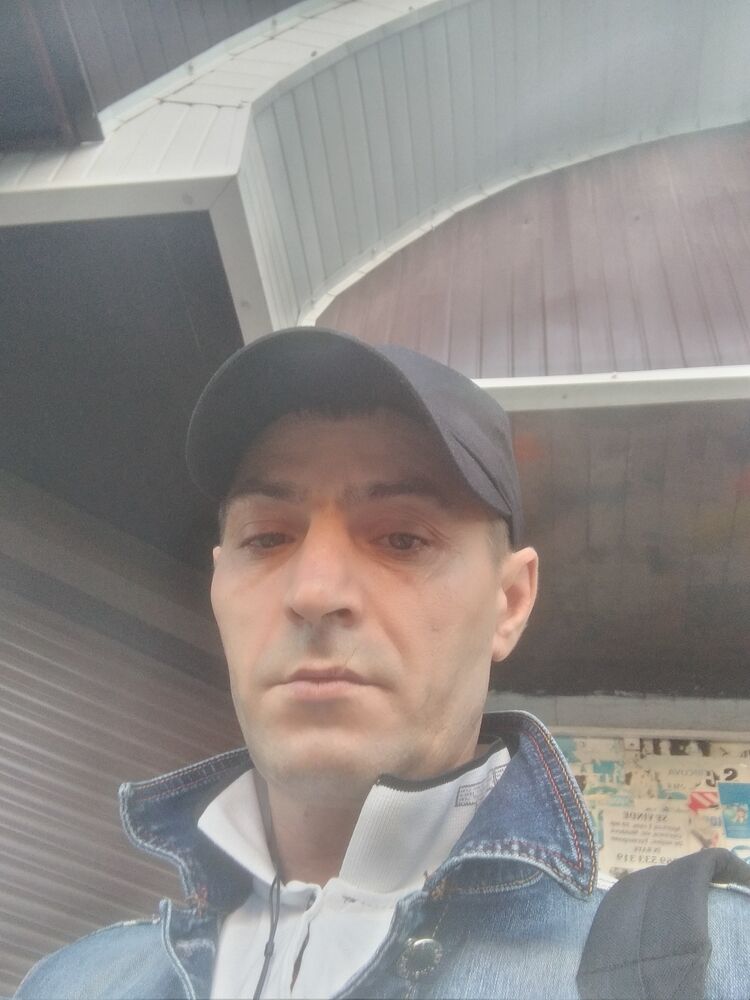  ,   Dima, 41 ,   ,   