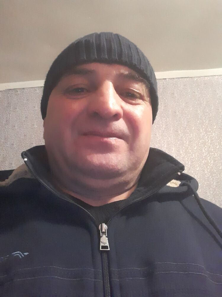  40164014  Kamran, 54 ,    