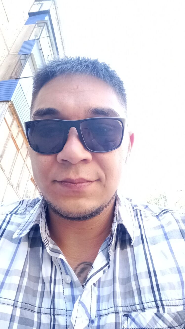  ,   Ruslan, 32 ,   ,   , 