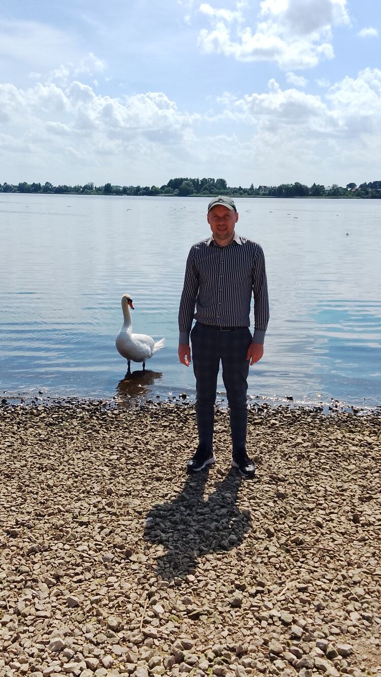  ,   Igors, 41 ,   ,   , c , 