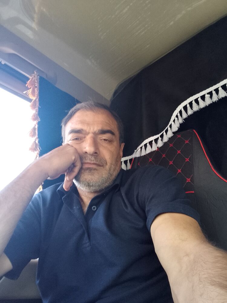  42471684  , 48 ,    