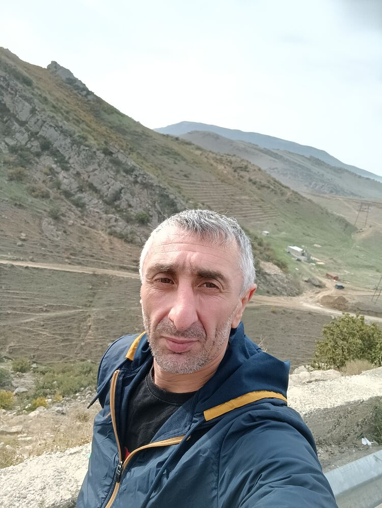  38933104  , 46 ,    