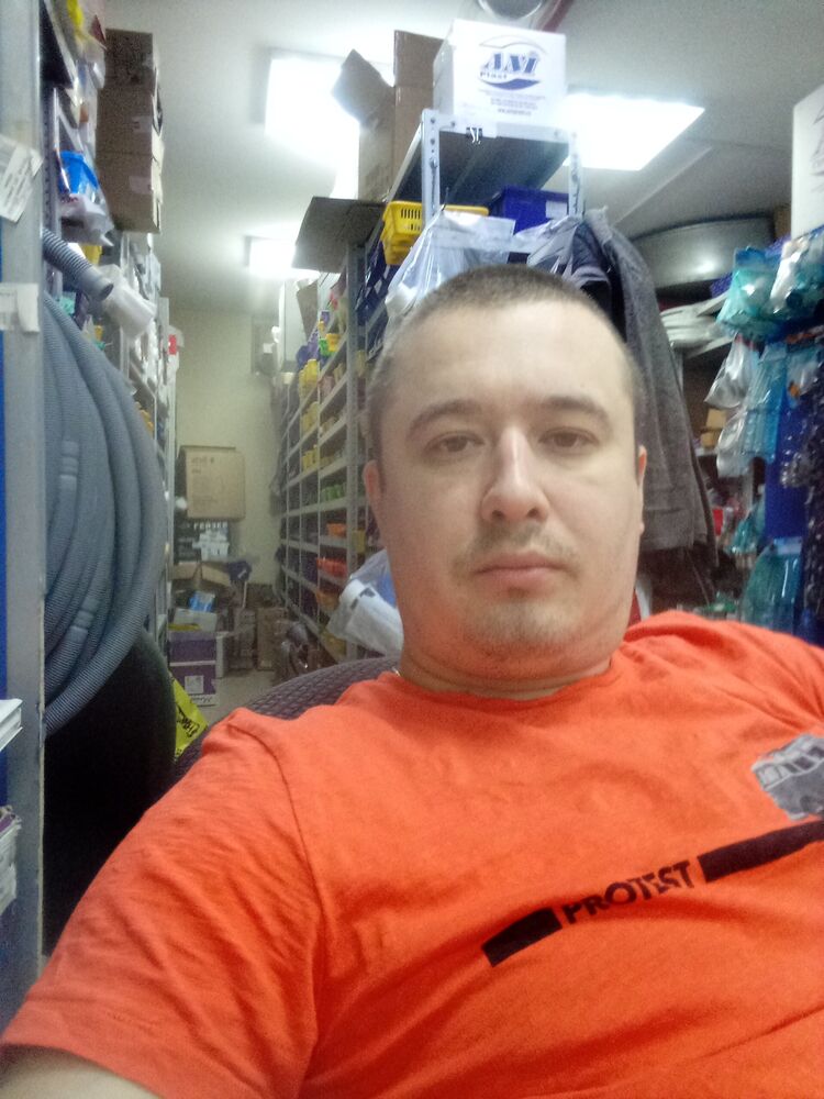  24820904  , 35 ,    