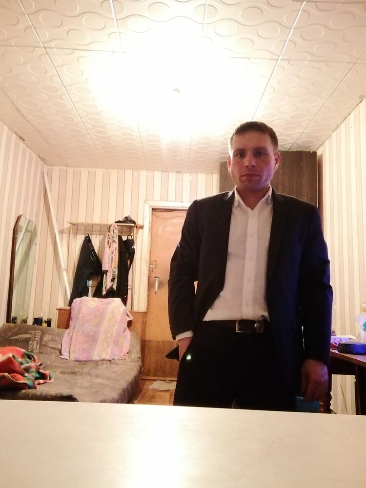  22312434  Tim, 35 ,    