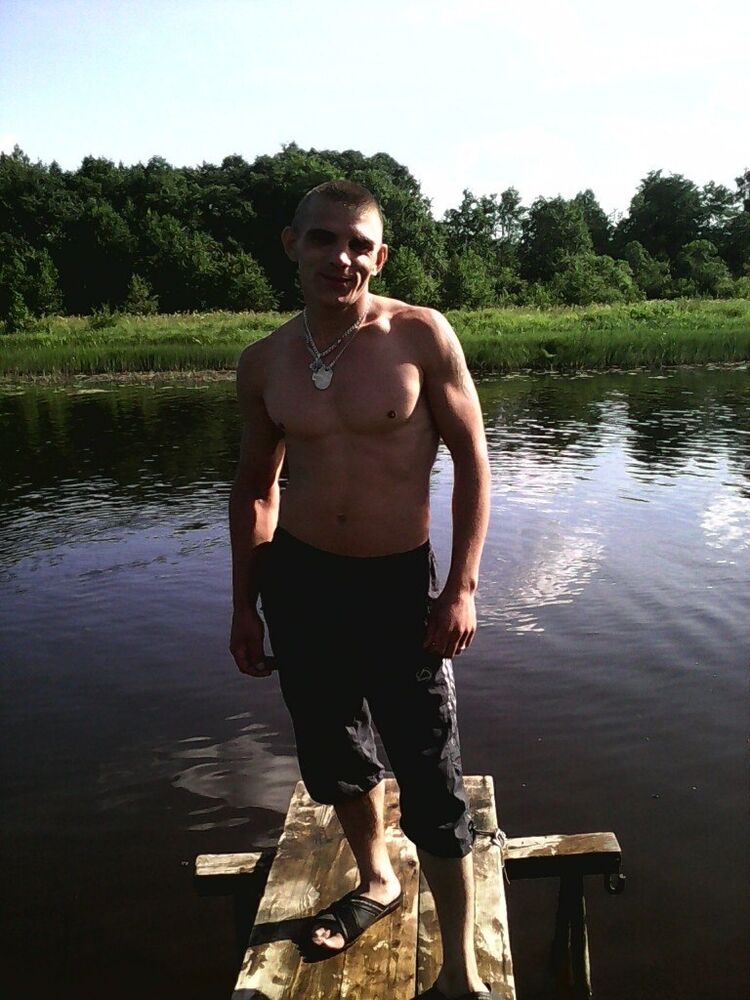  44282434  , 37 ,    -